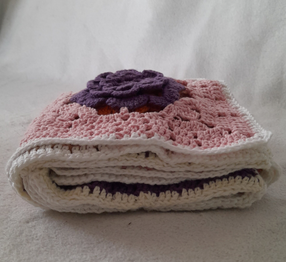couverture fleurie bébé